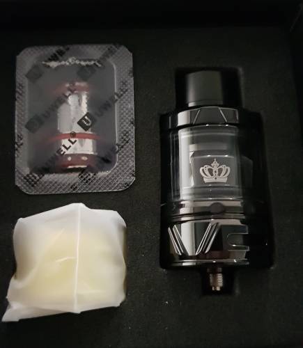 UWELL CROWN 4 TANK BLACK